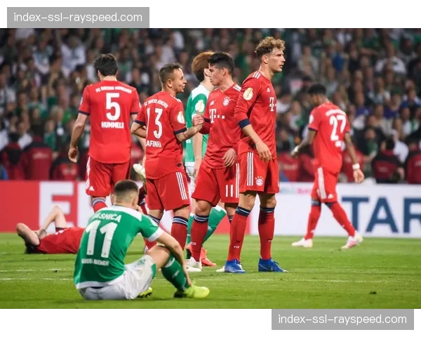 由于草皮状况不佳，格拉纳达主场被勒令整改