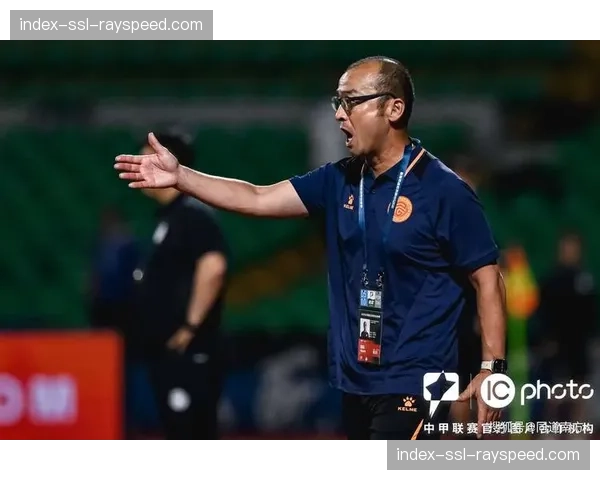 某中甲球员涉嫌赌球案开庭审理，案情曝光引发行业震动